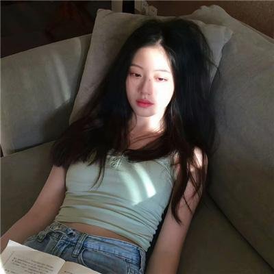 女神找上门，系统逼我当超人